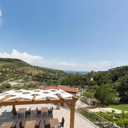 Pioppi Bed & Breakfast Pollica