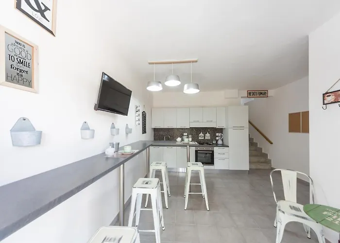 Pioppi Alojamento de Acomodação e Pequeno-almoço Pollica